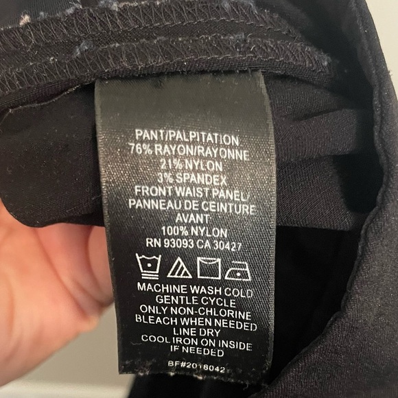 NIC+ZOE Elegant Black Trousers - Picture 6 of 6